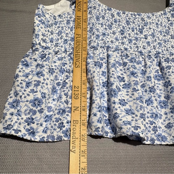 Hollister, baby doll floral easy fit tie-front cropped Y2K coquette peasant XL - Picture 11 of 11